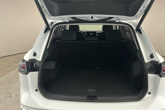 Volkswagen Tiguan 14 of 26