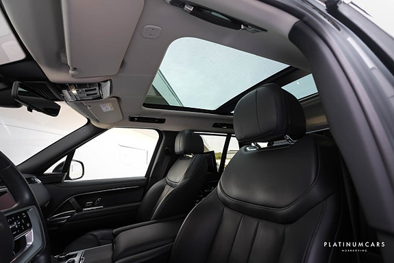 Land Rover Range Rover 11 of 22