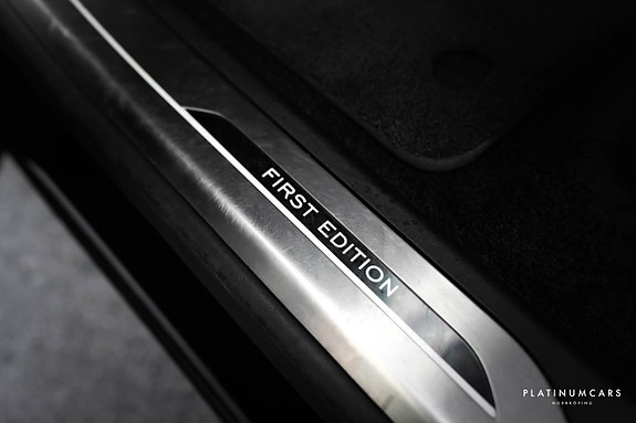 Land Rover Range Rover 18 of 22