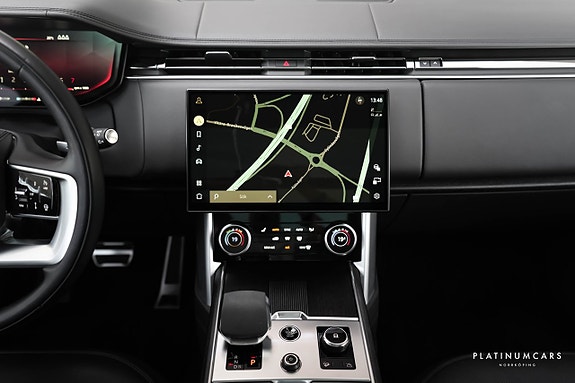 Land Rover Range Rover 13 of 22