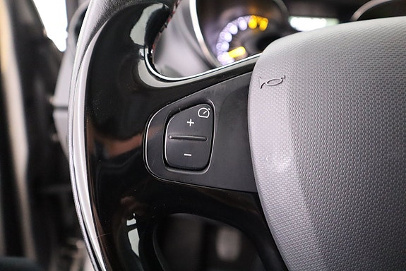 Renault Captur 14 of 20