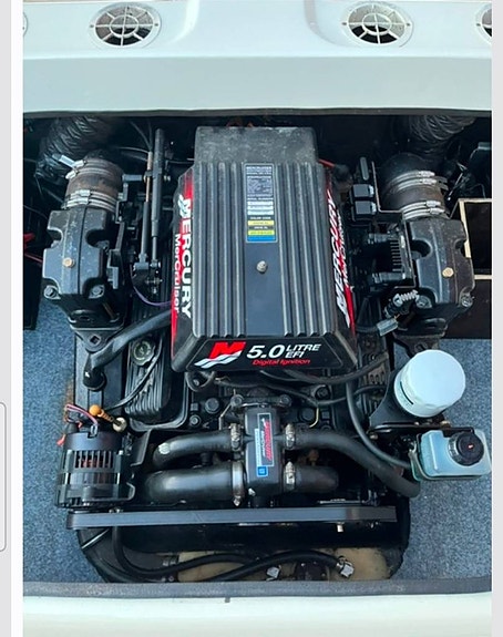 Stingray 220 Cs Med Mercruiser 5,0 EFI 9 of 9