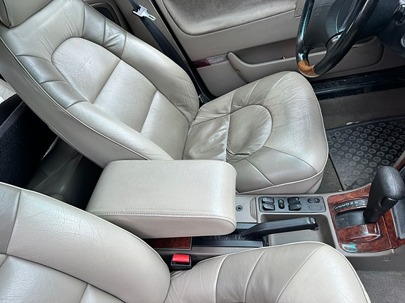 Saab 9000 6 of 8