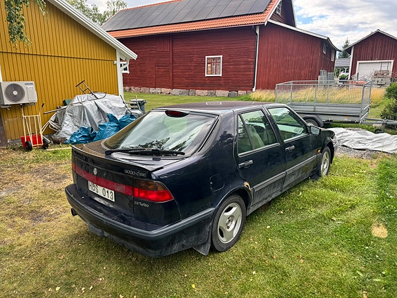 Saab 9000 3 of 8