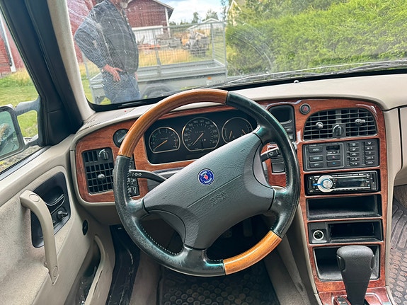 Saab 9000 5 of 8