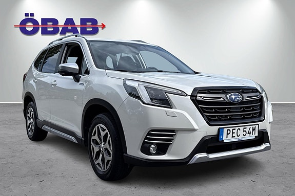 Subaru Forester 3 of 12