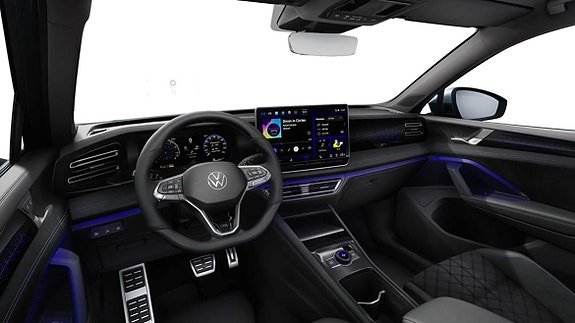 Volkswagen Tiguan 3 of 3