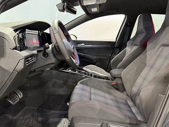 Volkswagen Golf I 8 of 21