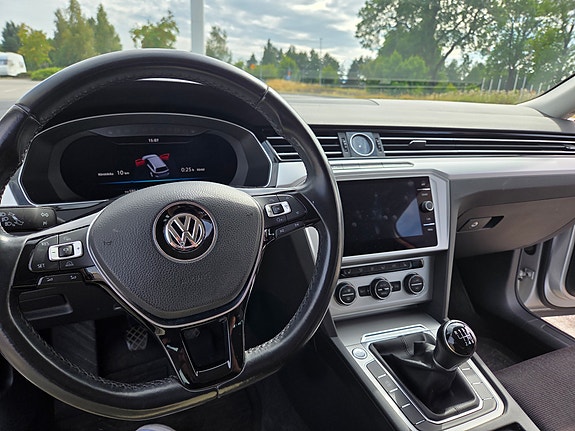 Volkswagen Passat 4 of 4