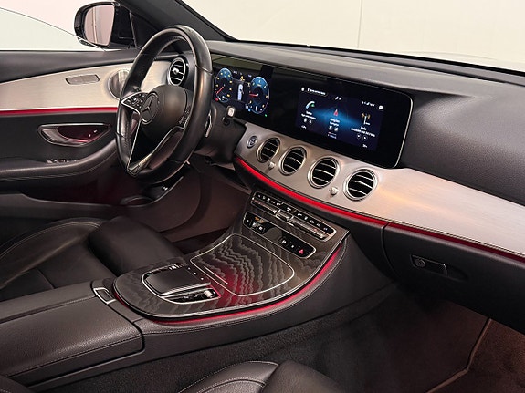 Mercedes-Benz E220 7 of 22