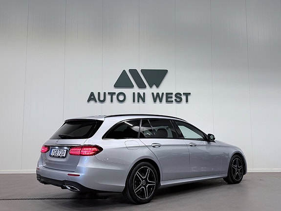 Mercedes-Benz E220 19 of 22