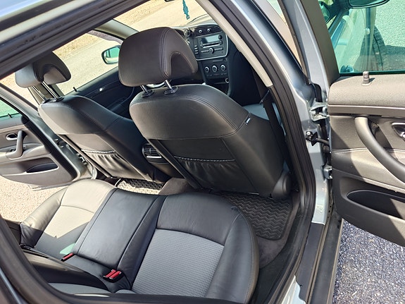 Saab 9-3X 5 of 6