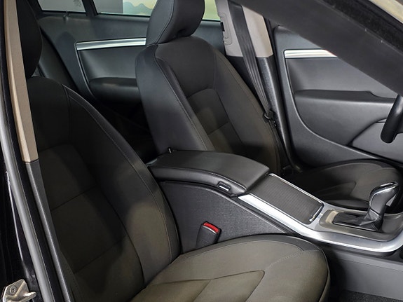 Volvo S80 13 of 17