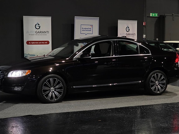 Volvo S80 10 of 17