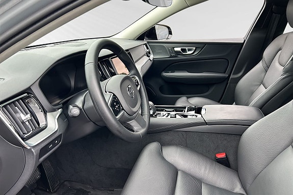 Volvo V60 9 of 14