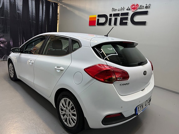 Kia Ceed 4 of 9