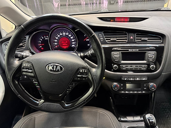 Kia Ceed 6 of 9