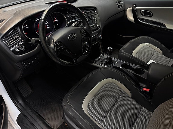 Kia Ceed 7 of 9