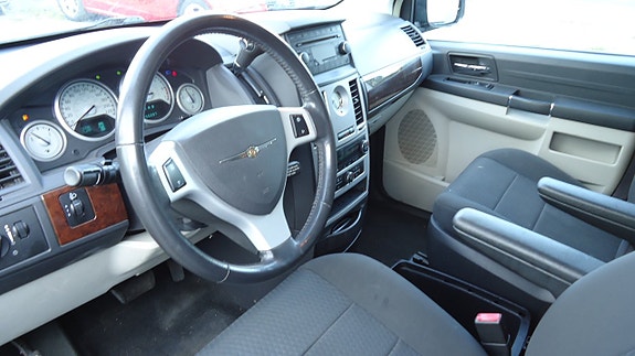 Chrysler Grand Voyager 18 of 22
