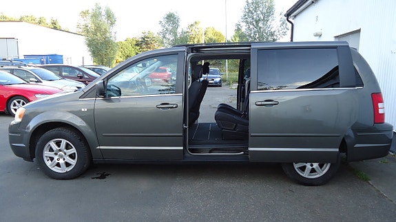 Chrysler Grand Voyager 12 of 22