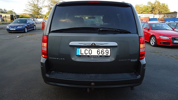Chrysler Grand Voyager 20 of 22