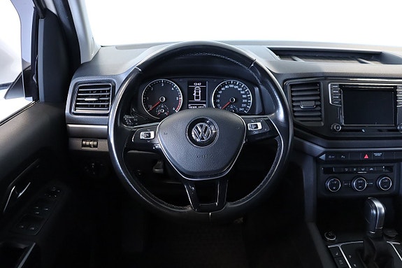 Volkswagen Amarok 7 of 13