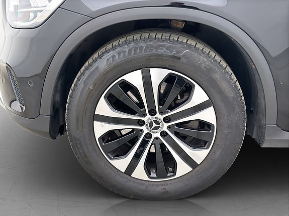 Mercedes-Benz GLC220 d 29 of 30