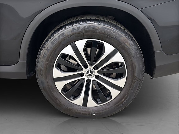 Mercedes-Benz GLC220 d 30 of 30