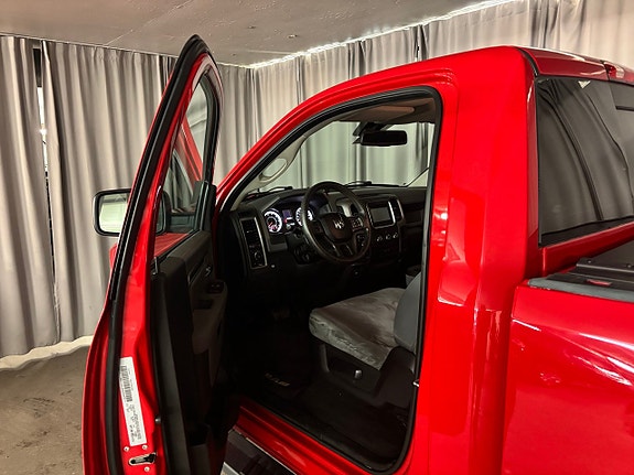 RAM 1500 7 of 17