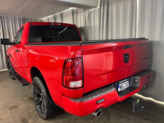 RAM 1500 5 of 17