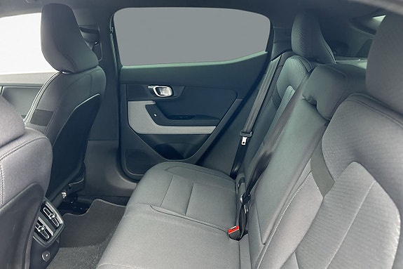 Polestar 2 12 of 16