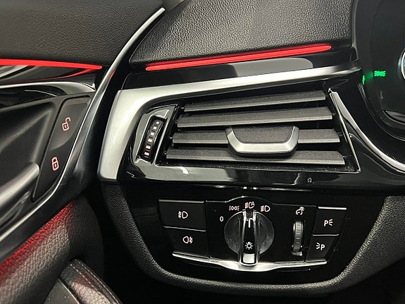 BMW 530e 15 of 27