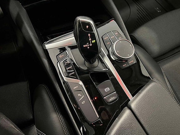 BMW 530e 18 of 27