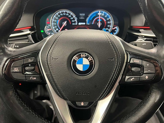 BMW 530e 13 of 27