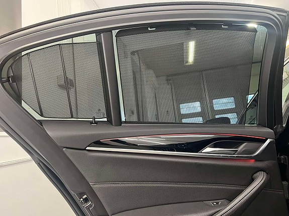 BMW 530e 25 of 27