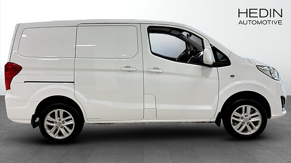 BYD eTP3 6 of 12