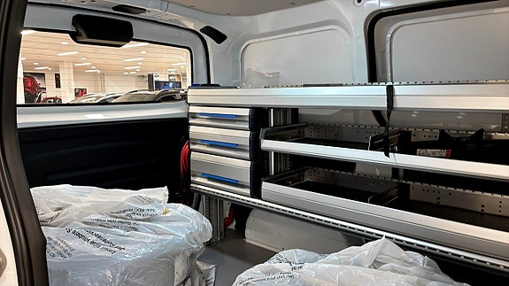 BYD eTP3 5 of 12
