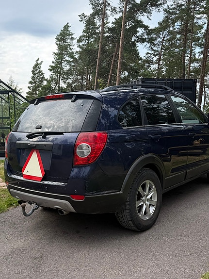 Chevrolet Captiva 2 of 4