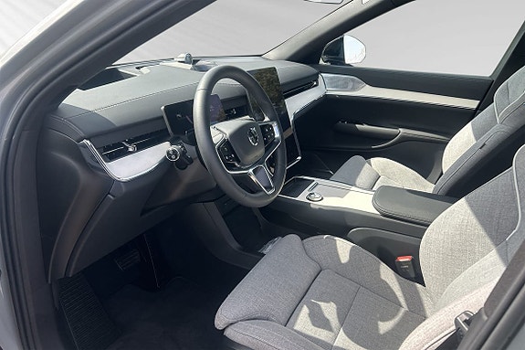 Volvo EX90 8 of 13