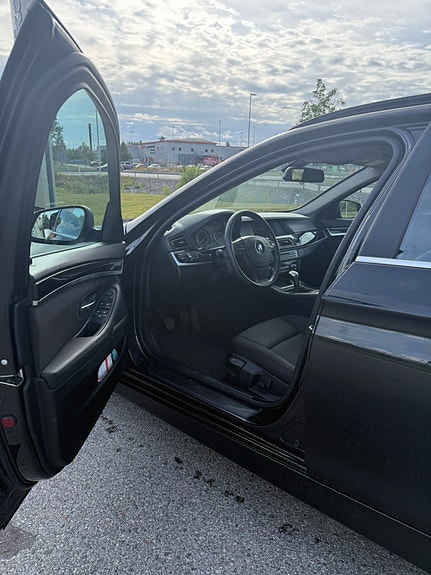 BMW 520d 6 of 7