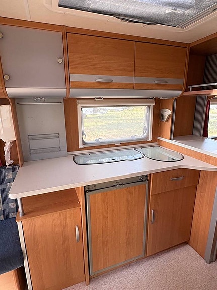 KNAUS 500 SPORT. Dubbelbädd/Golvvärme/Markis. 2008 4 of 11