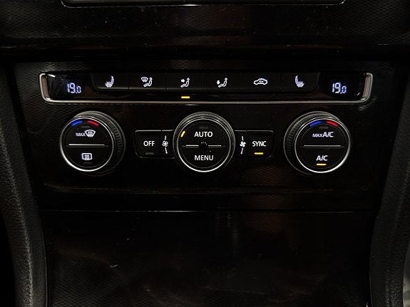 Volkswagen Golf I 14 of 22