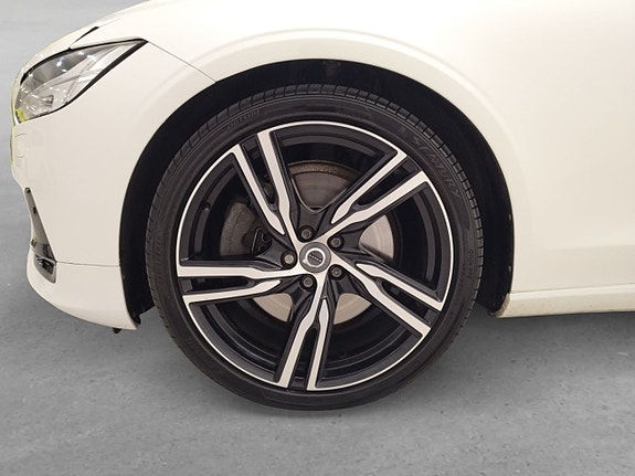 Volvo V90 8 of 24