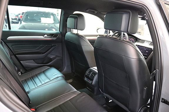 Volkswagen Passat 8 of 9