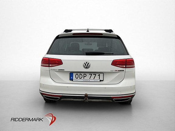Volkswagen Passat Alltrack 6 of 30