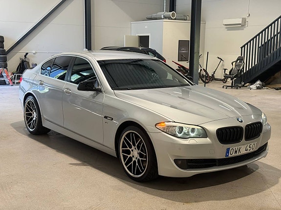 BMW 530d 2 of 10