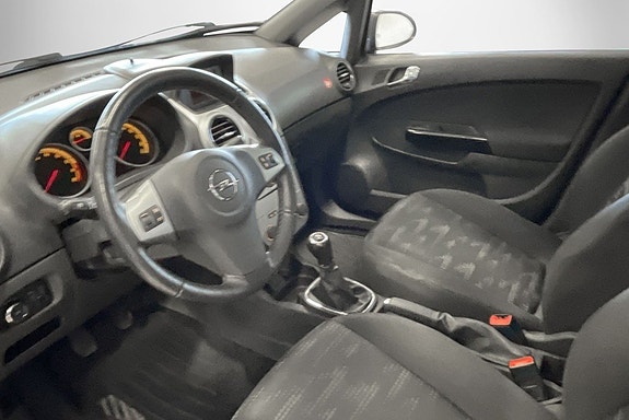 Opel Corsa 4 of 9