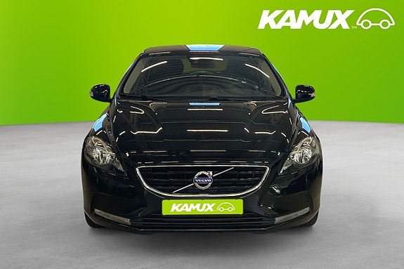 Volvo V40 6 of 22