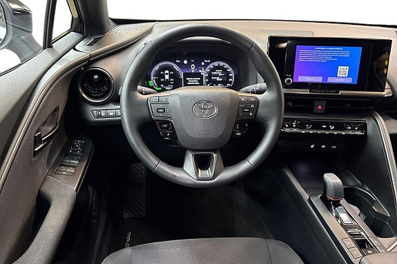 Toyota C-HR 12 of 22