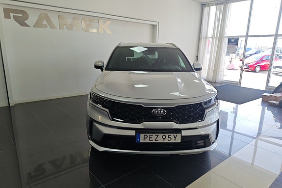 Kia Sorento 4 of 10